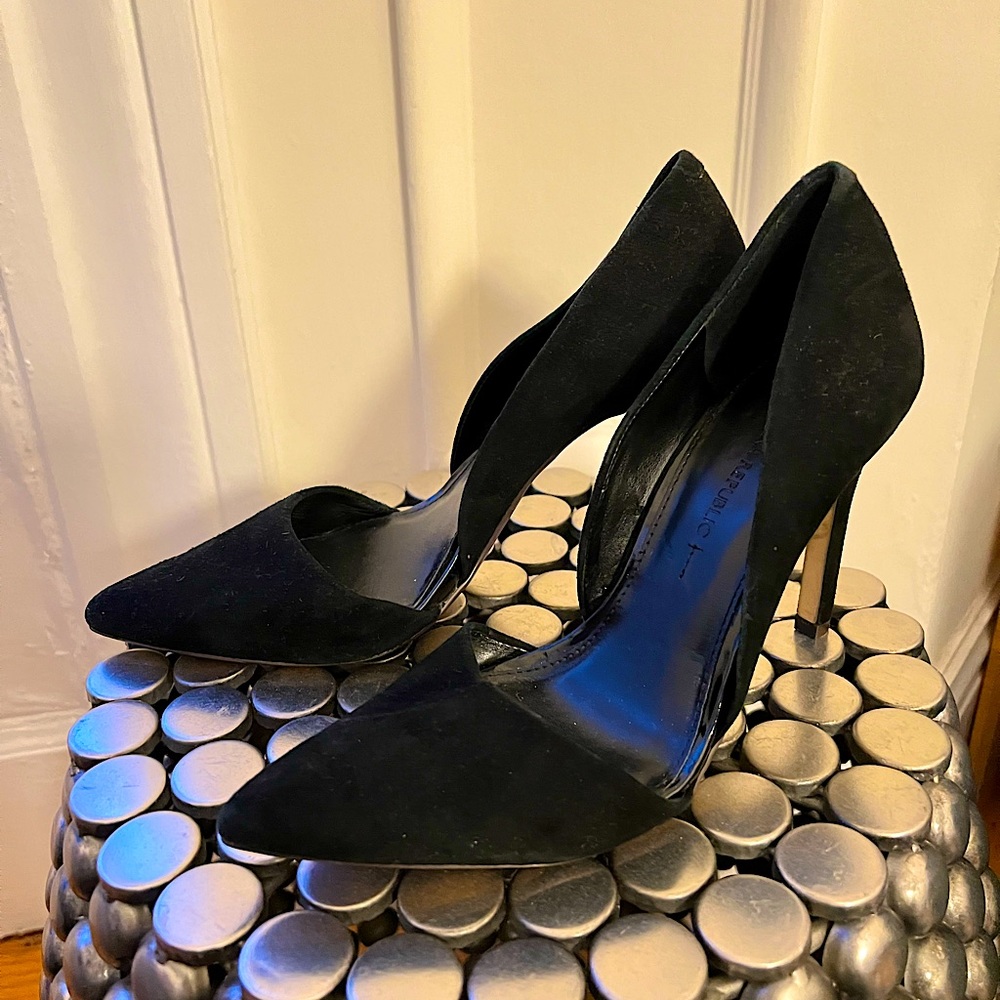 Black d’orsay heels